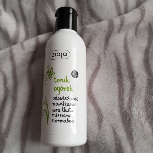 Ziaja Tonik do twarzy, Cera tłusta, mieszana i normalna, Ogórek