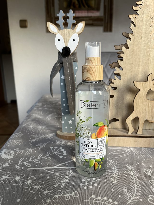 Bielenda Eco nature, Woda tonizująca, Nawilżająco-kojąca, Śliwka kakadu + Jaśmin + Mango, Cera sucha i odwodniona
