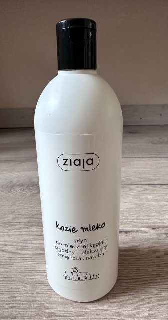 Ziaja Kozie mleko, Płyn do kąpieli, Mleczny, Łagodny i relaksujący