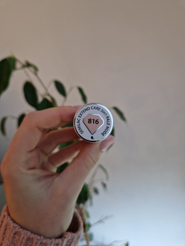 Denkowanie część druga :) Grudzień, kosmetyki w świątecznych opakowaniach lub w świątecznych kolorach: czerwonym, zielonym i złotym 