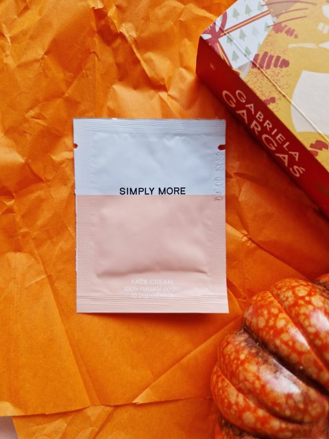 Simply More Krem do twarzy, Nawilżający