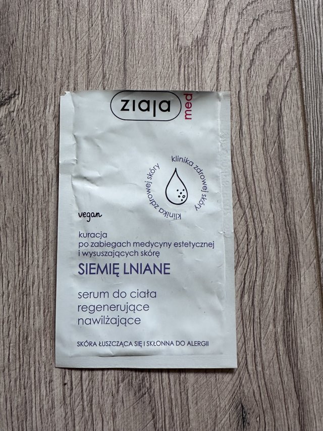 Ziaja Med, Kuracja Serum do ciała, Regenerująco-nawilżające, Skóra łuszcząca się i skłonna do alergii