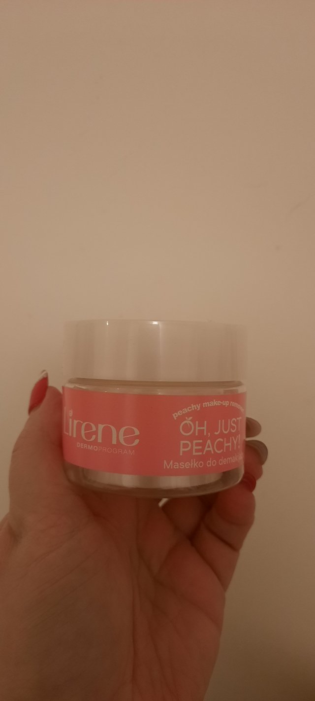 Denkowanie część druga :) Grudzień, kosmetyki w świątecznych opakowaniach lub w świątecznych kolorach: czerwonym, zielonym i złotym 