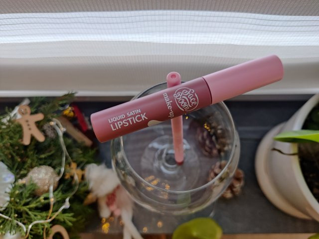 FaceBoom Pomadka do ust, Płynna, Satynowy Mat, 02 Pov Nude