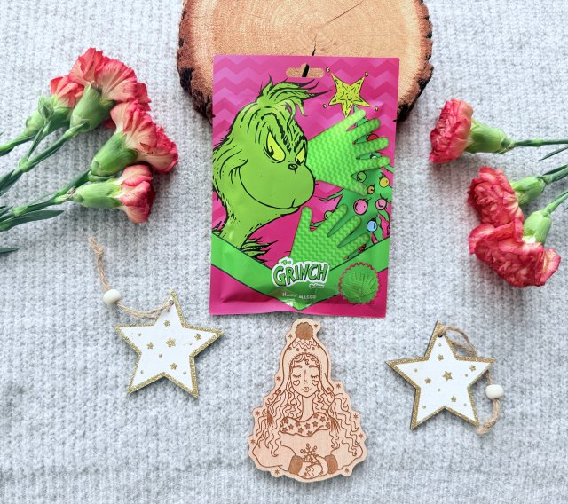 Topbrands Europe B.V. The Grinch, Maska do dłoni, w formie rękawiczek, Formuła nawilżająca 