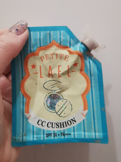 Petite Lael CC Cushion, Krem CC, Rozświetlająco-nawilżający, SPF 50+ PA +++
