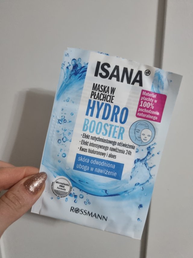 Denkowanie część druga :) Grudzień, kosmetyki w świątecznych opakowaniach lub w świątecznych kolorach: czerwonym, zielonym i złotym 