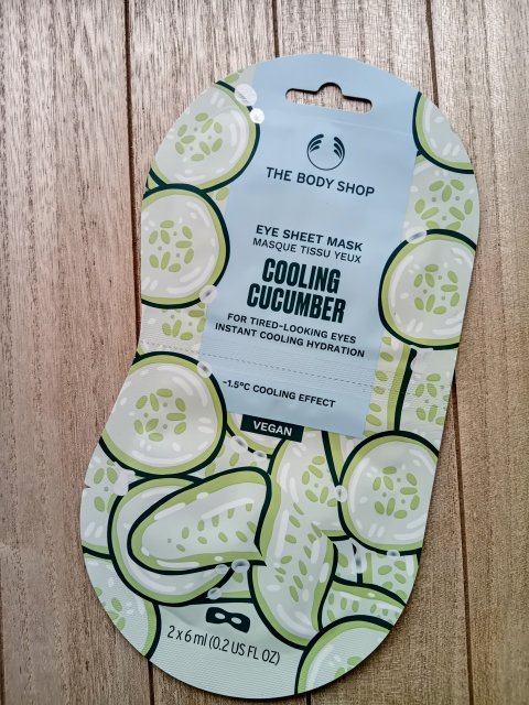 The Body Shop Maska na okolice oczu w płacie, Cooling Cucumber Eye Sheet Mask, Chłodząca, Ogórek 