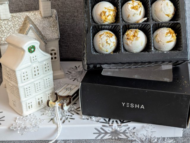 Yesha Zestaw kul do kąpieli, X-mas, Z nagietkiem
