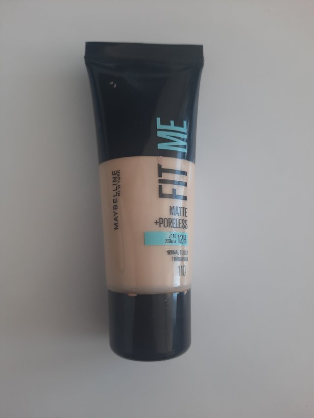 Denkowanie część druga :) Grudzień, kosmetyki w świątecznych opakowaniach lub w świątecznych kolorach: czerwonym, zielonym i złotym 