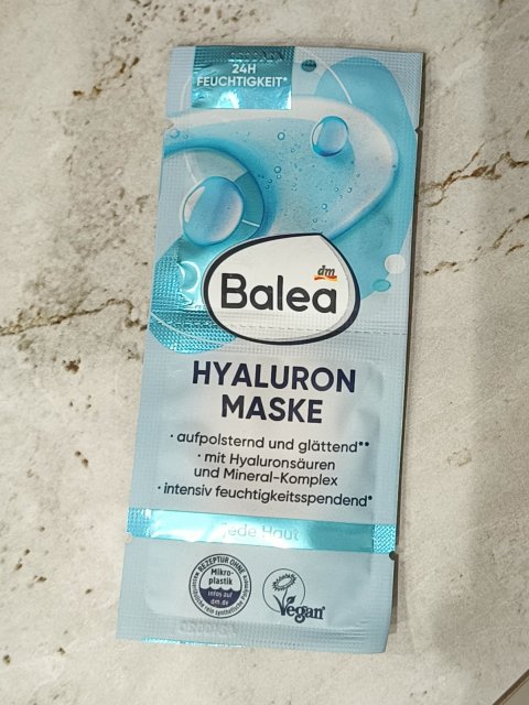 Balea Maseczka do twarzy z kwasem hialuronowym 