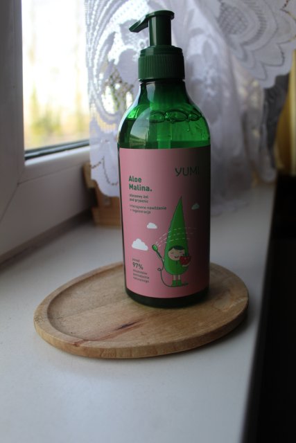 Yumi Żel pod prysznic, Aloes + Maliny