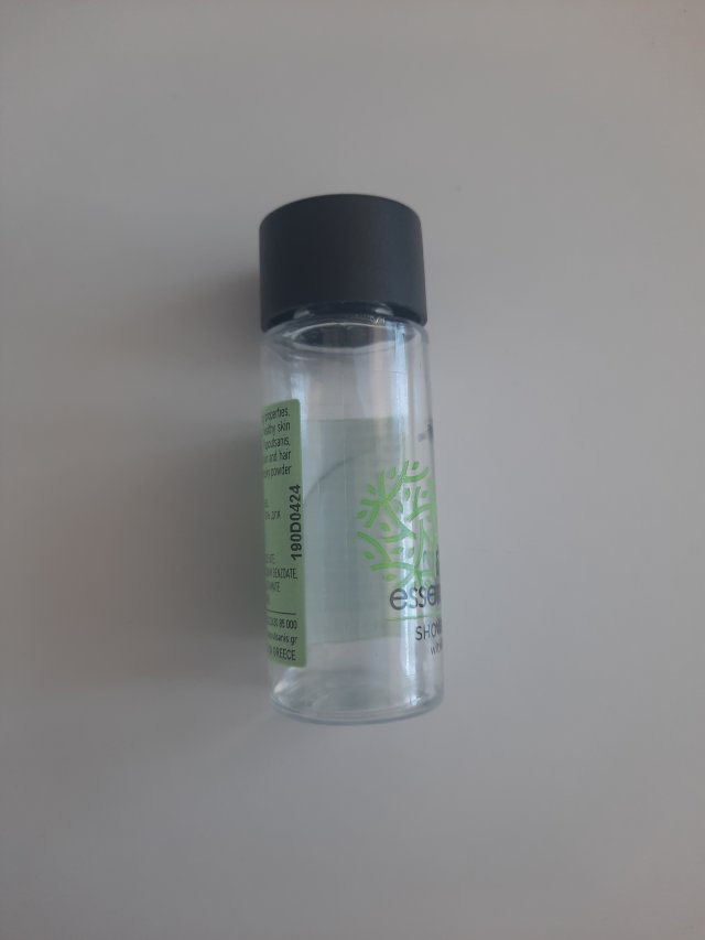 Denkowanie część druga :) Grudzień, kosmetyki w świątecznych opakowaniach lub w świątecznych kolorach: czerwonym, zielonym i złotym 