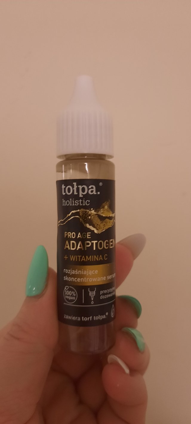 Denkowanie część druga :) Grudzień, kosmetyki w świątecznych opakowaniach lub w świątecznych kolorach: czerwonym, zielonym i złotym 