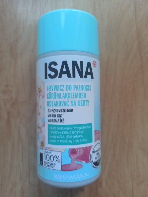 Denkowanie część druga :) Grudzień, kosmetyki w świątecznych opakowaniach lub w świątecznych kolorach: czerwonym, zielonym i złotym 