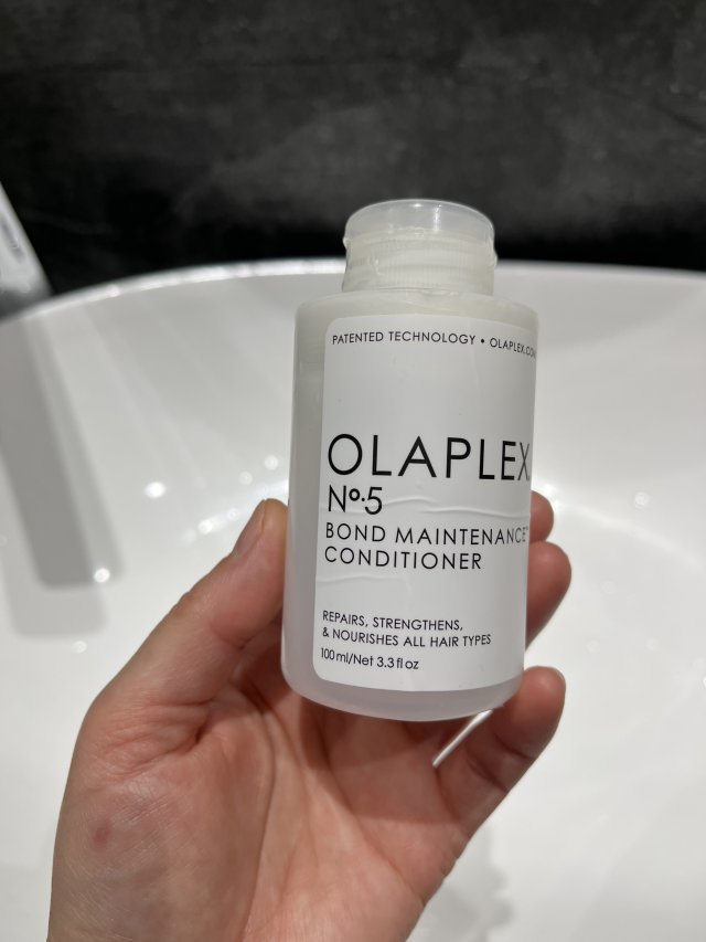 Denkowanie część druga :) Grudzień, kosmetyki w świątecznych opakowaniach lub w świątecznych kolorach: czerwonym, zielonym i złotym 