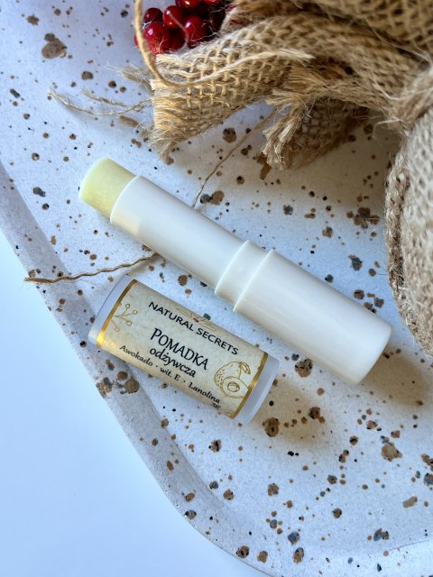 Natural Secrets Pomadka do Ust, Odżywcza, Awokado i Witamina E