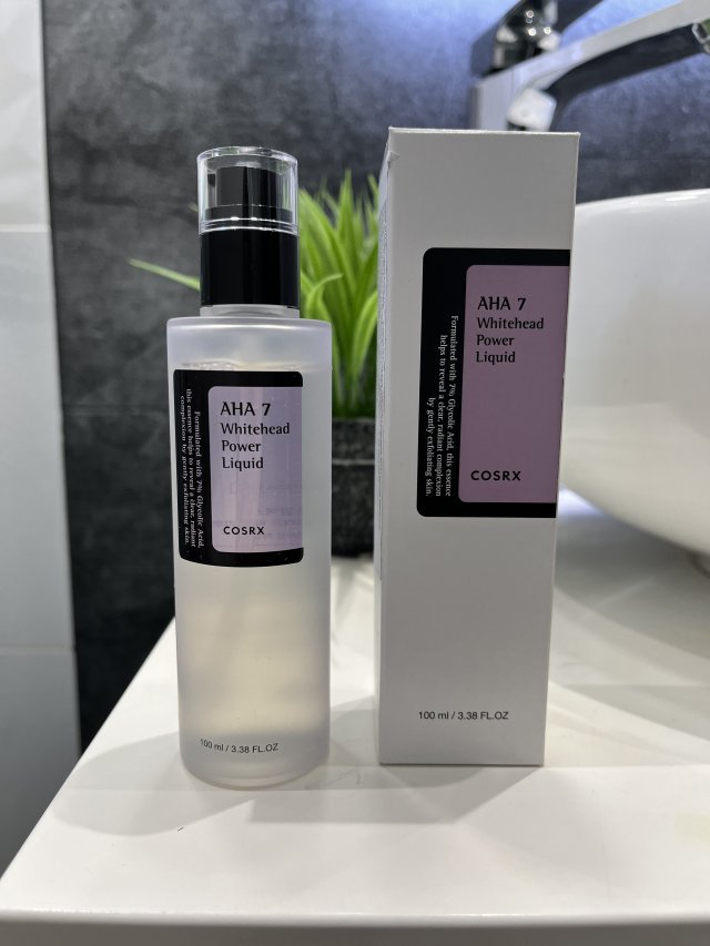 Cosrx AHA 7 WhiteheaPower Liquid, Płyn złuszczający, Z naturalnym kwasem AHA
