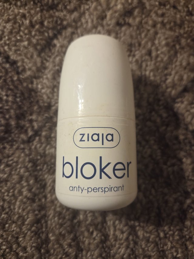 Ziaja Antyperspirant w kulce, Bloker