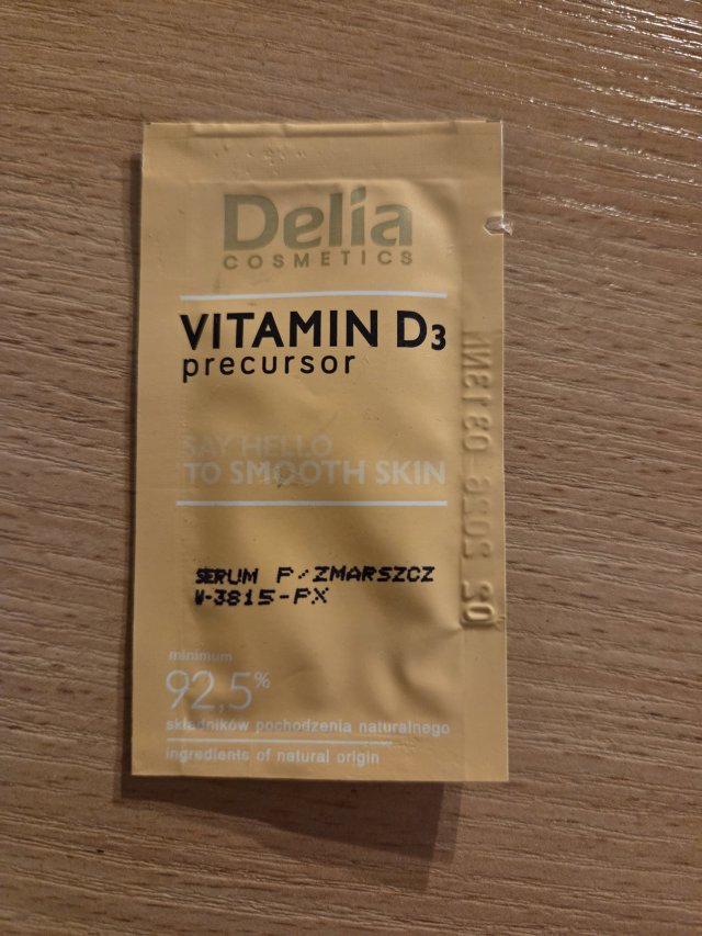 Delia Professional, Face Care, Serum do twarzy, szyi i dekoltu, Rozjaśniające, Witamina C