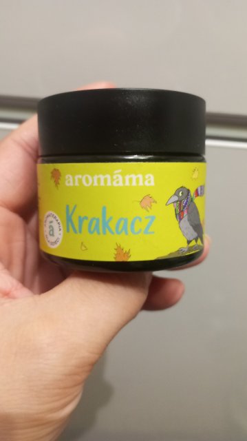 Denkowanie część druga :) Luty: Walentynkowy klimat, wszystkie odcienie czerwieni i różowego, a także z serduszkami, buziakami oraz motyw kwiatowy