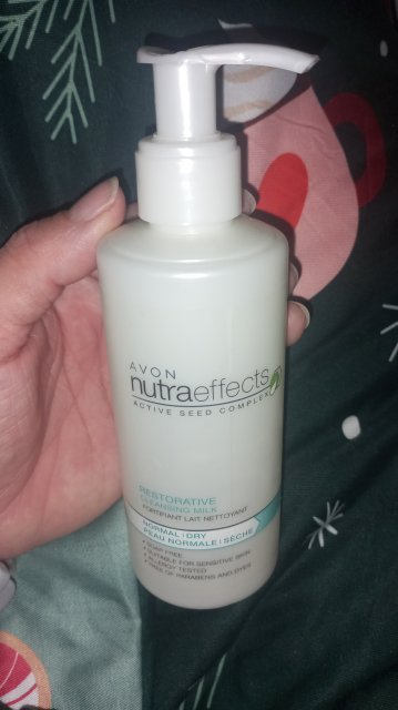 Denkowanie część druga :) Luty: Walentynkowy klimat, wszystkie odcienie czerwieni i różowego, a także z serduszkami, buziakami oraz motyw kwiatowy