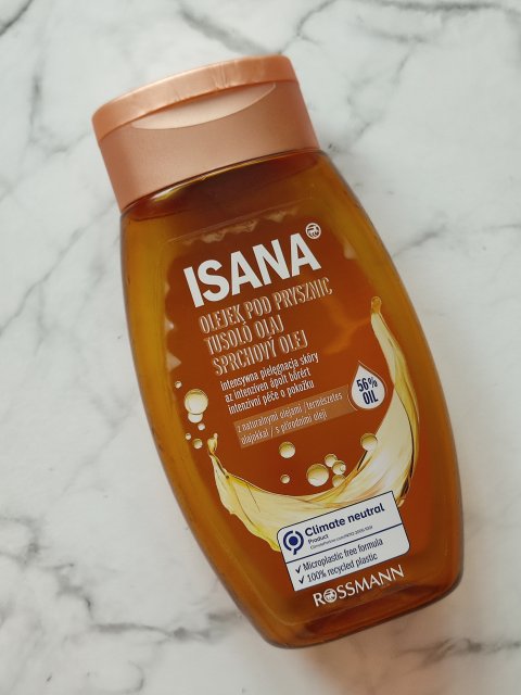 Denkowanie część druga :) Luty: Walentynkowy klimat, wszystkie odcienie czerwieni i różowego, a także z serduszkami, buziakami oraz motyw kwiatowy