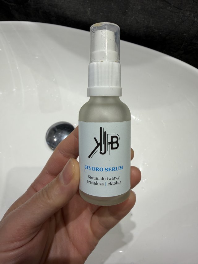 Denkowanie część druga :) Luty: Walentynkowy klimat, wszystkie odcienie czerwieni i różowego, a także z serduszkami, buziakami oraz motyw kwiatowy