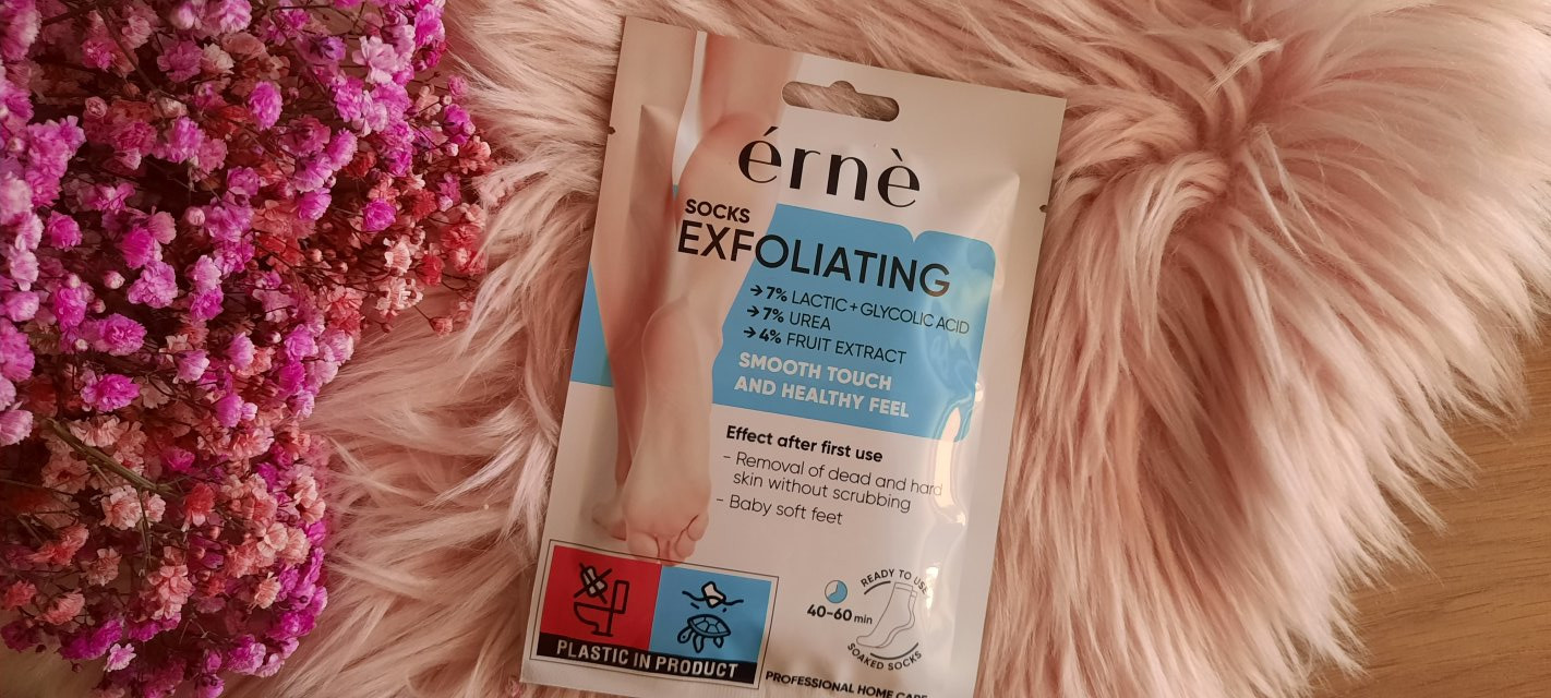Érné Skarpetki złuszczające do stóp, 7% Lactic + Glycolic acid , 7% Urea , 4% Fruit extract