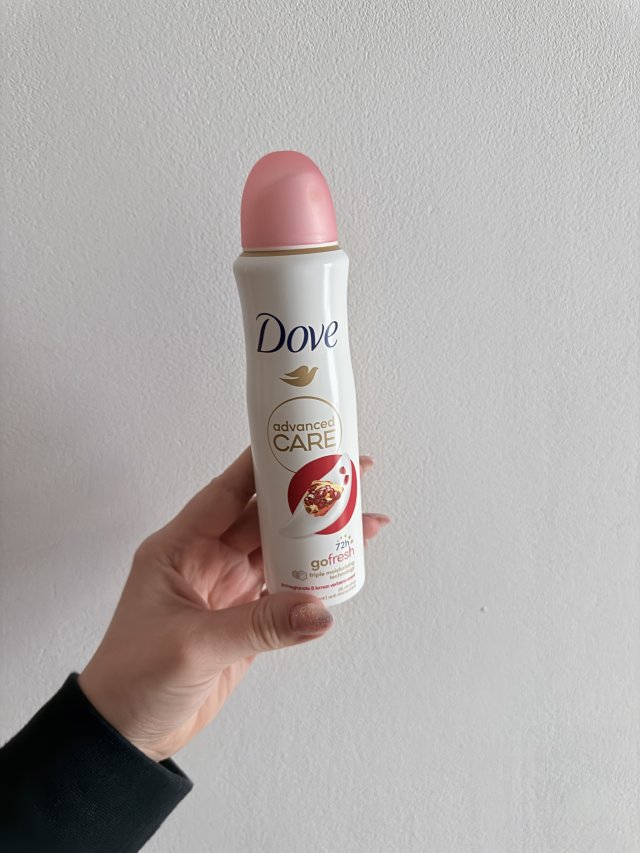 Denkowanie część druga :) Luty: Walentynkowy klimat, wszystkie odcienie czerwieni i różowego, a także z serduszkami, buziakami oraz motyw kwiatowy