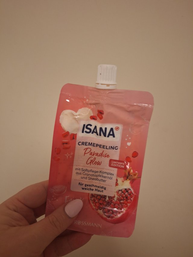 Denkowanie część druga :) Luty: Walentynkowy klimat, wszystkie odcienie czerwieni i różowego, a także z serduszkami, buziakami oraz motyw kwiatowy