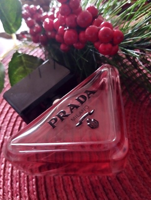 Prada Woda perfumowana, Paradoxe Intense EDP
