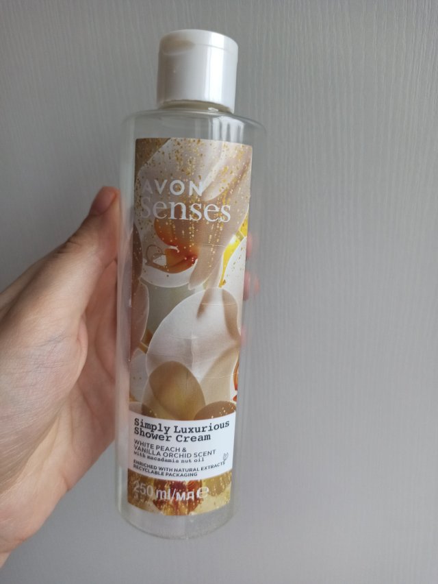 Denkowanie część druga :) Luty: Walentynkowy klimat, wszystkie odcienie czerwieni i różowego, a także z serduszkami, buziakami oraz motyw kwiatowy