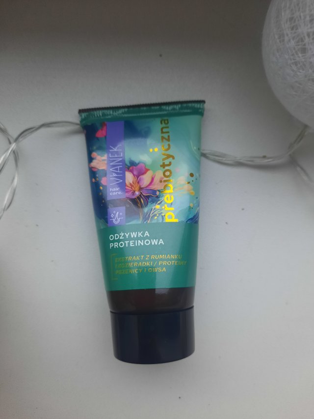 Denkowanie część druga :) Luty: Walentynkowy klimat, wszystkie odcienie czerwieni i różowego, a także z serduszkami, buziakami oraz motyw kwiatowy