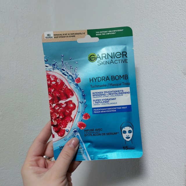 Garnier Skin Active, Maska do twarzy w płacie, Hydra Bomb, Niebieska