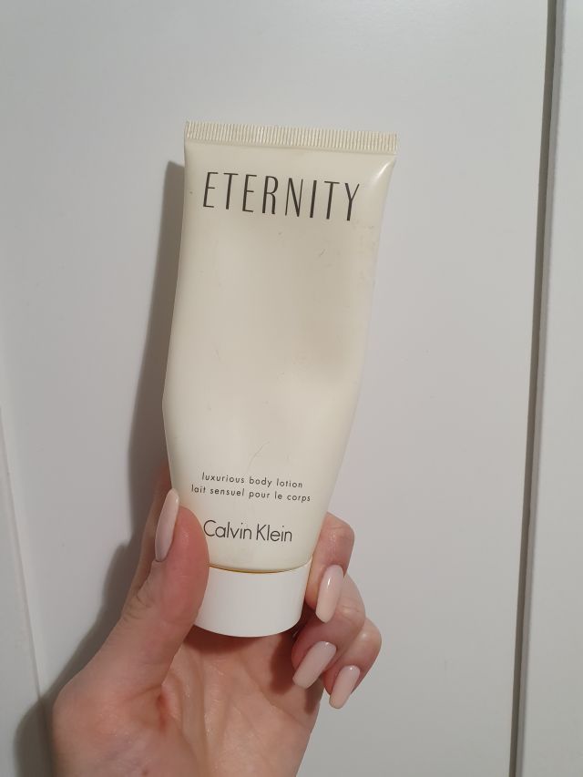 akcja denkowanie! grudzień - kosmetyki w świątecznych opakowaniach i świątecznych kolorach 🎄❄️⛄🎀🎁🎅