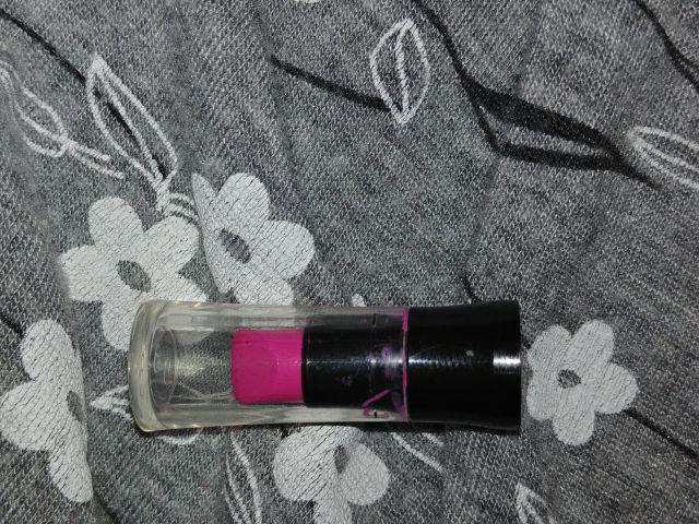 Avon Szminka Beloud