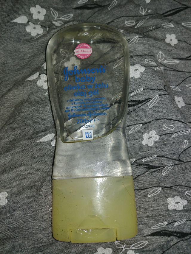 Johnson's baby Oliwka w żelu, Rumianek