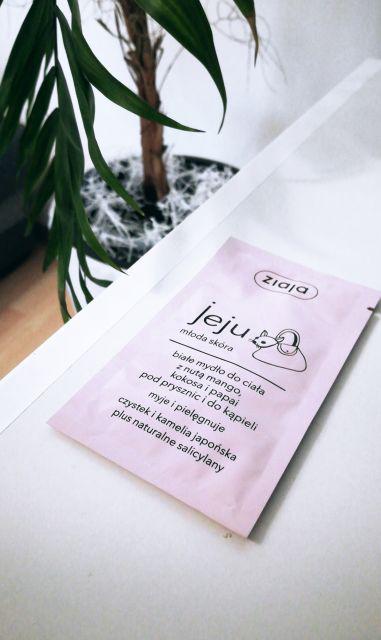 Ziaja Jeju, Białe mydło do ciała, Z nutą mango, kokosa i papai