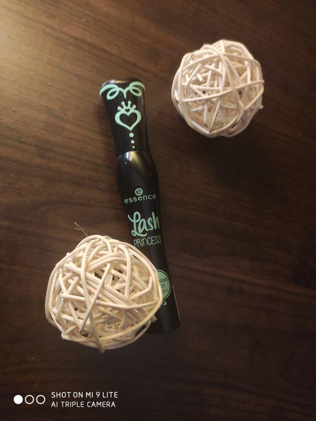 Essence Lash Princess, Tusz do rzęs, Volume Mascara, Black