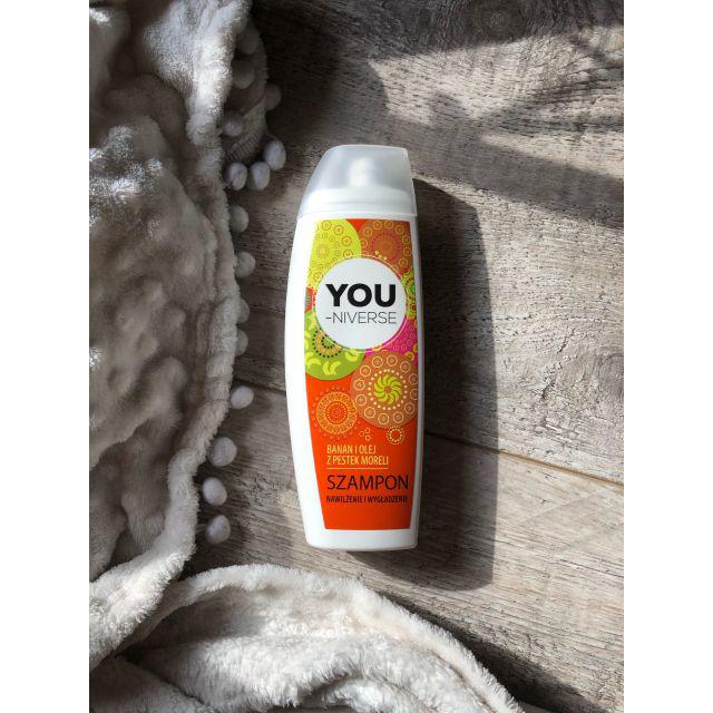 You-Niverse, Banan i olej z pestek moreli, Szampon do włosów 'Nawilżenie i wygładzenie'