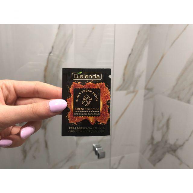 Bielenda, Black Sugar Detox, Detoksykująco – nawilżający krem dzień/noc
