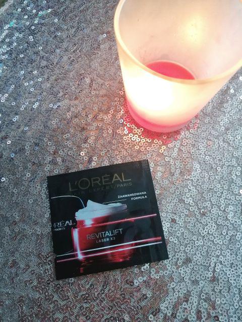 L'Oréal Revitalift Laser x3, Krem do twarzy, Anti-age, Na dzień 