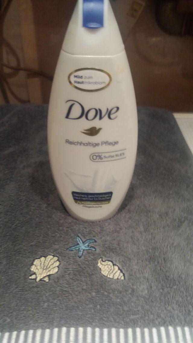 Dove Żel pod prysznic, Deeply Nourishing