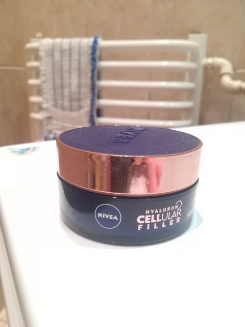 Nivea Hyaluron, Cellular Filler, Krem do twarzy, Przeciwzmarszczkowy, Ujędrnienie, Na noc
