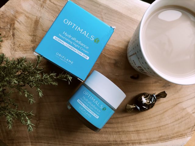 Oriflame Optimals, Hydra Radiance, Krem do twarzy, Na noc, Skóra normalna i mieszana