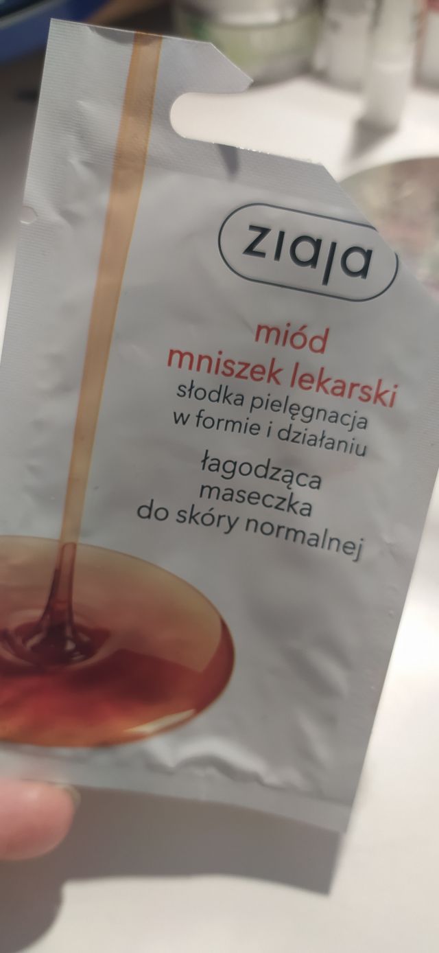 akcja denkowanie! grudzień - kosmetyki w świątecznych opakowaniach i świątecznych kolorach 🎄❄️⛄🎀🎁🎅