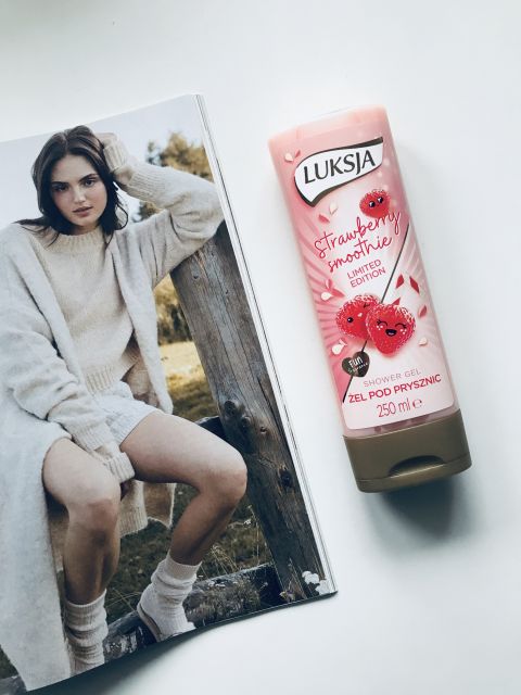 Luksja Żel pod prysznic, Limited Edition, Strawberry Smoothie