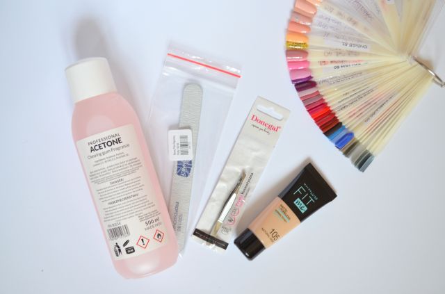 Maybelline Fit me!, Podkład do twarzy, Matujący i wygładzający pory, nr 105