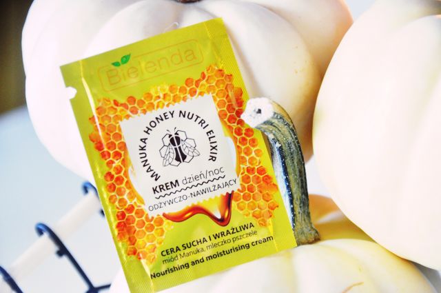 Bielenda Manuka Honey Nutri Elixir, Krem do twarzy, Odżywczo-nawilżający, Na dzień i na noc,  Miód manuka i mleczko pszczele data-recommend=